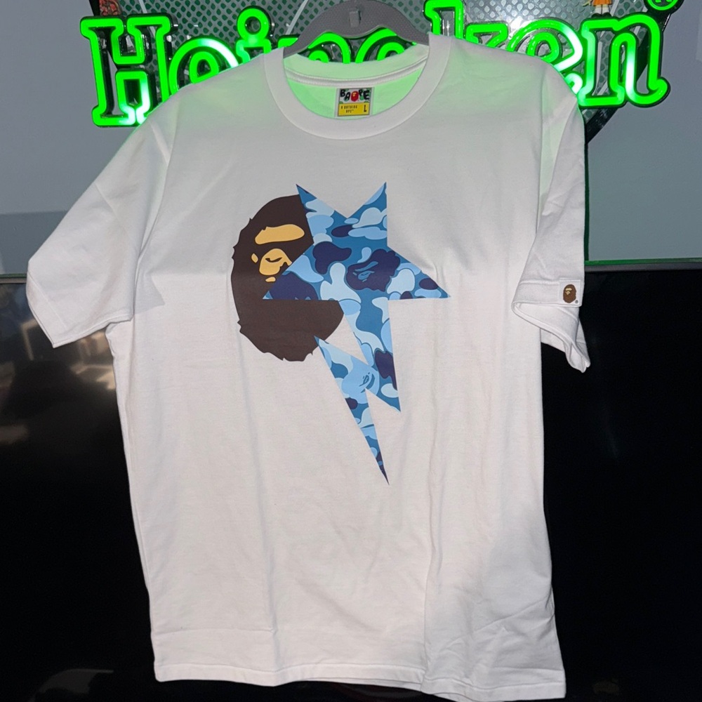 A BATHING APE BAPE Tee from Men's Summer Bag Premium Bundle White 100% Authentic